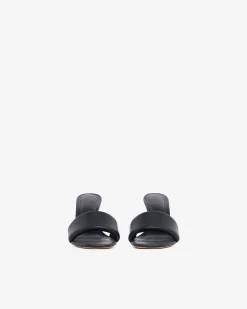 Mules En Cuir Yolanda