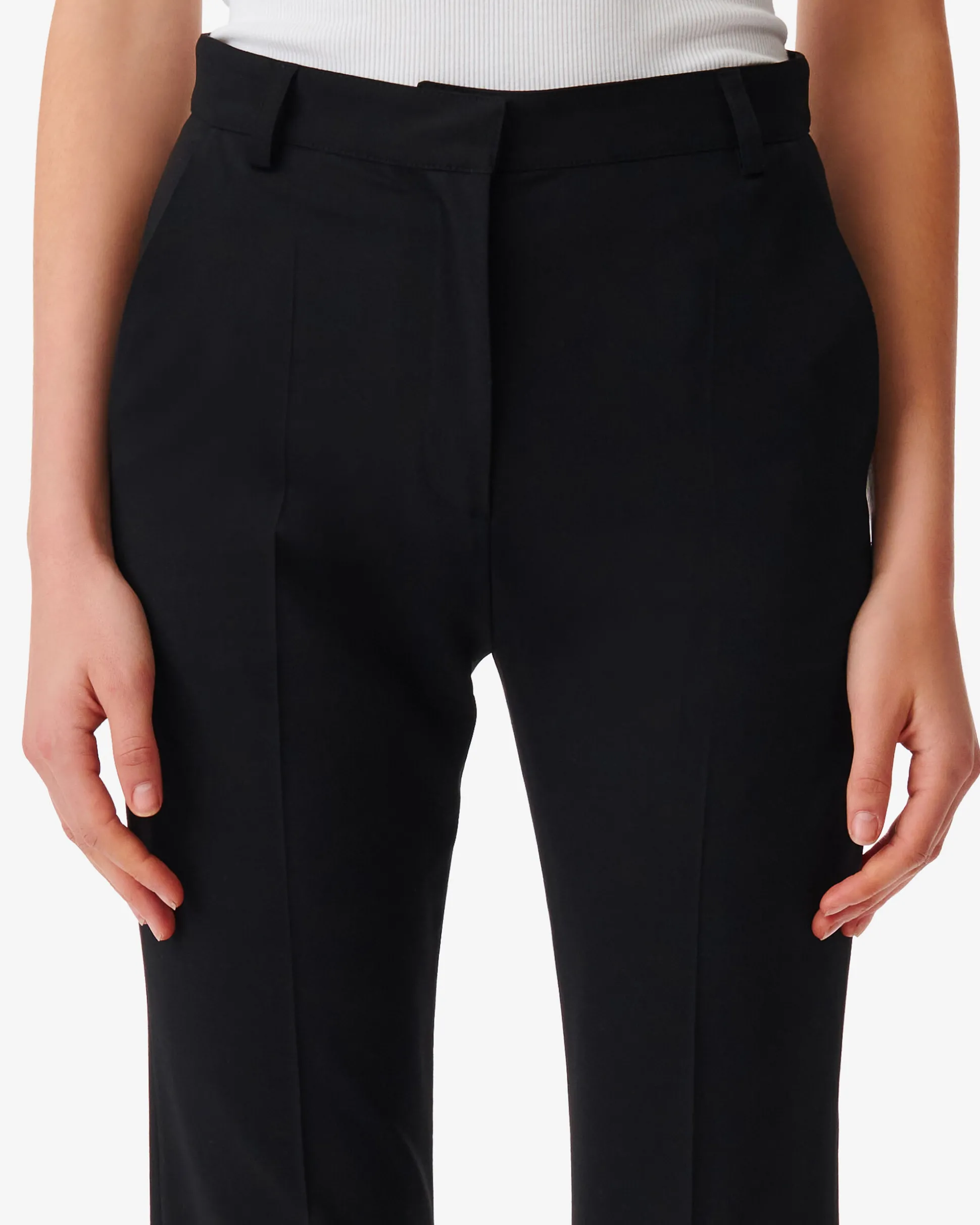 Pantalon De Tailleur En Laine Baler