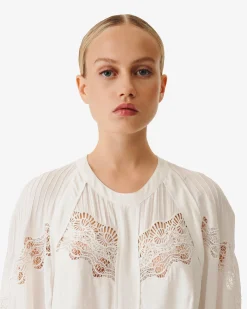 Robe Courte A Dentelles Belinda